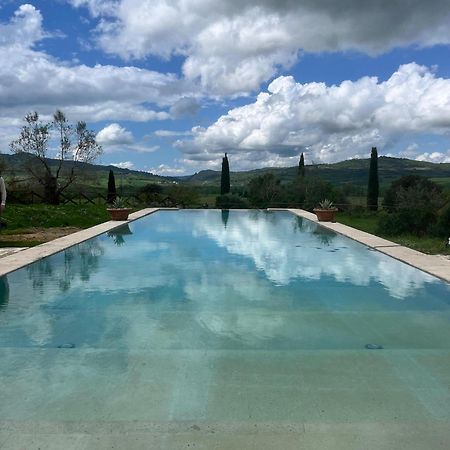 Agriturismo Le Sorbelle D'Orcia Con Piscina Pienza Zewnętrze zdjęcie