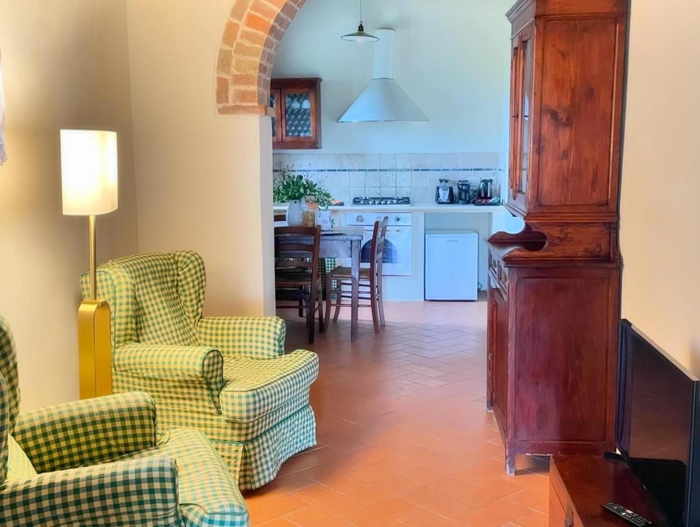 Agriturismo Le Sorbelle D'Orcia Con Piscina Pienza Zewnętrze zdjęcie